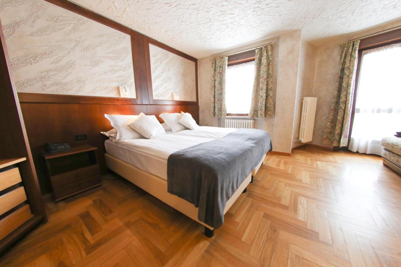 Hotel Sporting Breuil-Cervinia Buitenkant foto