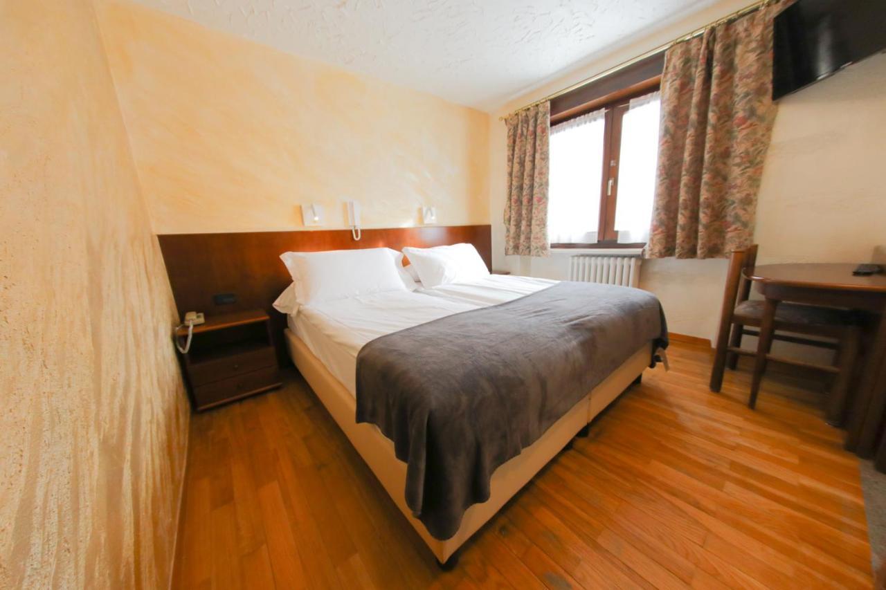 Hotel Sporting Breuil-Cervinia Buitenkant foto