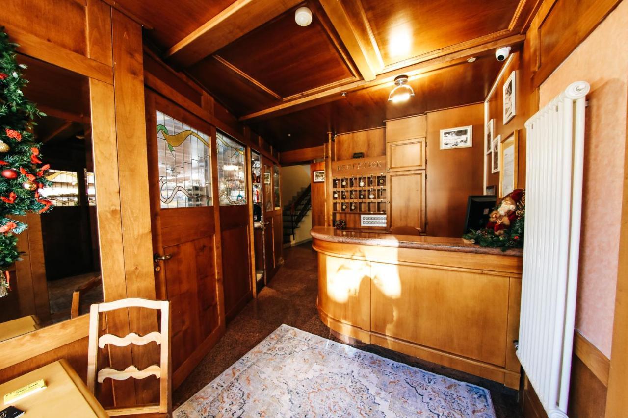 Hotel Sporting Breuil-Cervinia Buitenkant foto