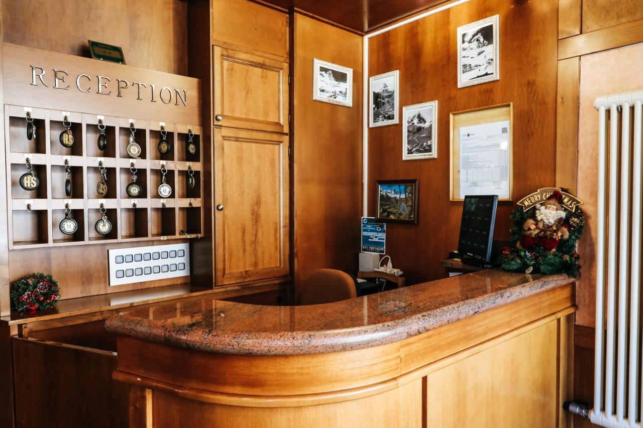 Hotel Sporting Breuil-Cervinia Buitenkant foto
